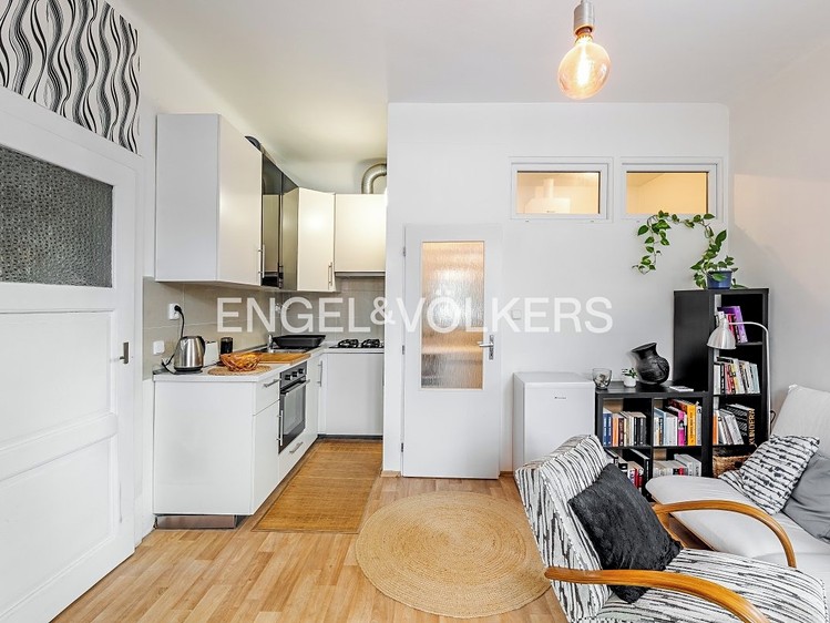 Pronájem bytu 1+kk 20 m² - foto 2