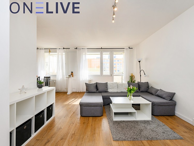 Pronájem bytu 3+kk 72 m² (Jednopodlažní) - foto 4