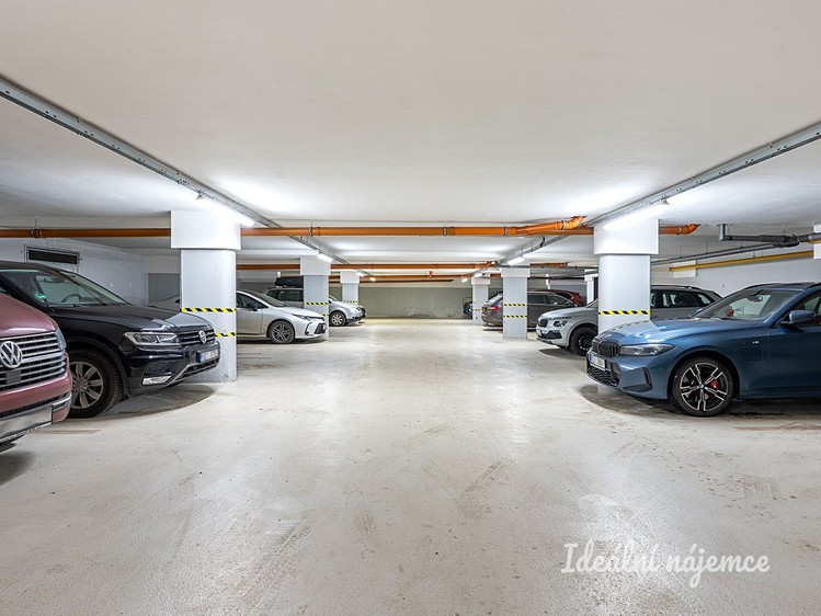 Pronájem bytu 3+kk 75 m² - foto 7