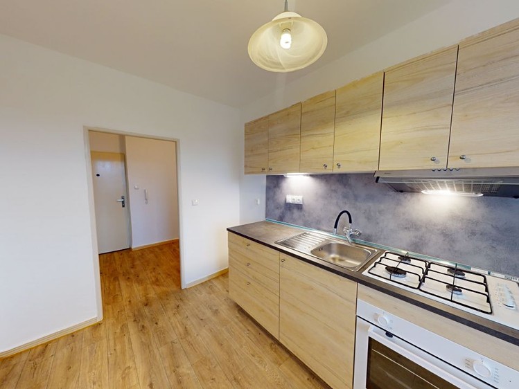 Pronájem bytu 2+1 55 m² - foto 3