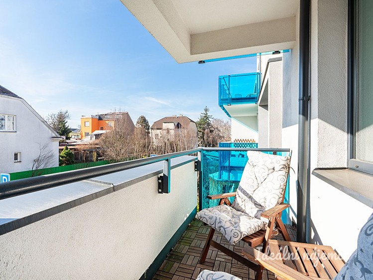 Pronájem bytu 4+kk 95 m² - foto 2