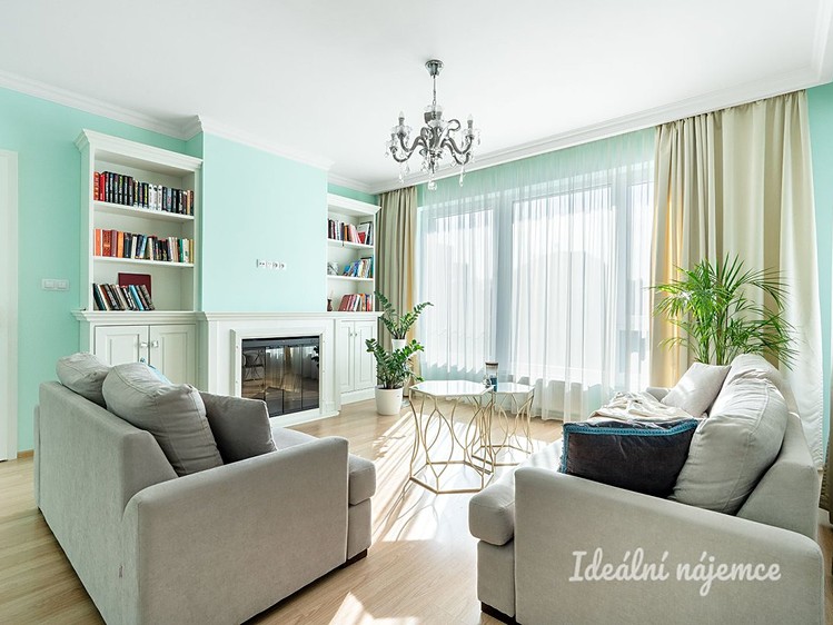 Pronájem bytu 4+kk 95 m² - foto 8