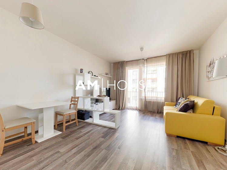 Pronájem bytu 1+kk 33 m² - foto 1