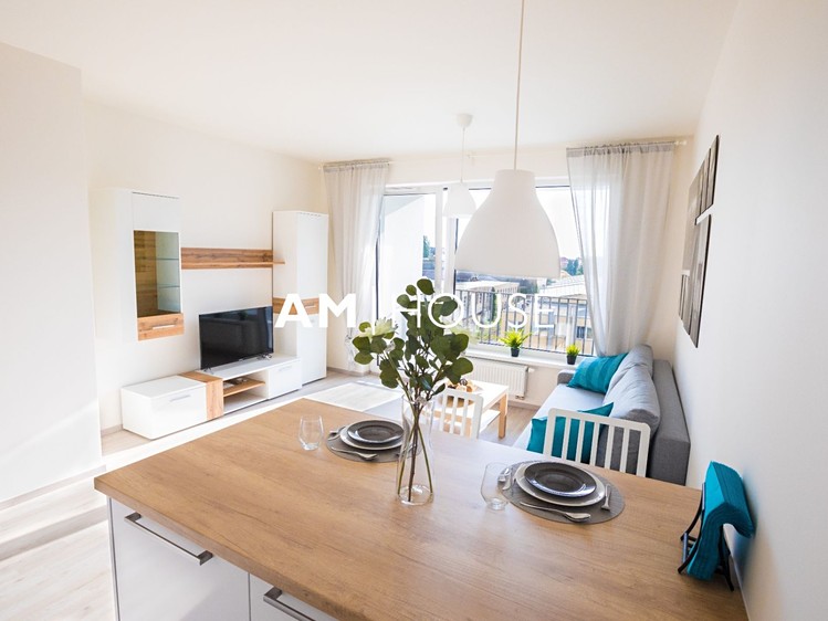 Pronájem bytu 2+kk 62 m² - foto 2