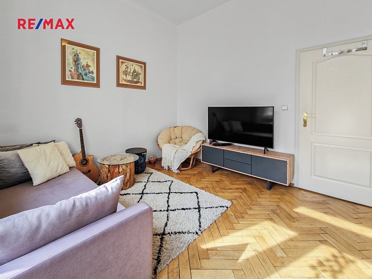 Pronájem bytu 2+kk 45 m² - foto 1