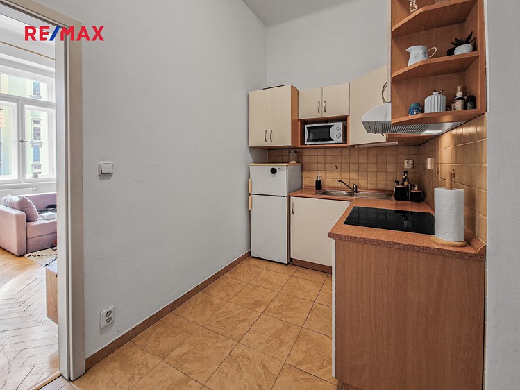 Pronájem bytu 2+kk 45 m² - foto 4