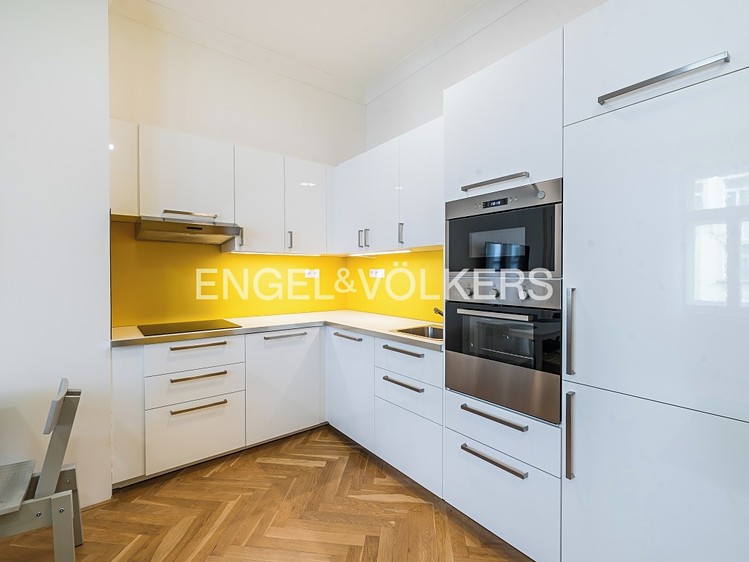 Pronájem bytu 2+kk 52 m² - foto 3
