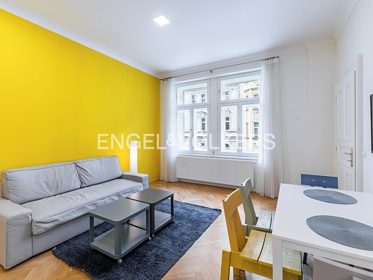 Pronájem bytu 2+kk 52 m² - foto 2