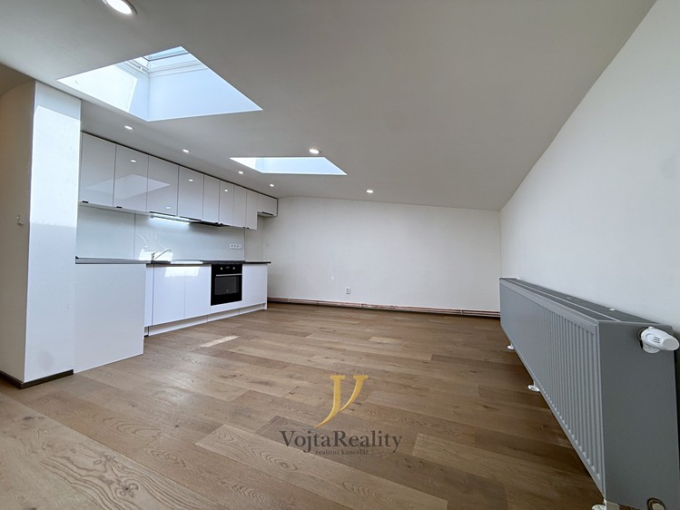 Pronájem bytu 3+kk 82 m² - foto 6