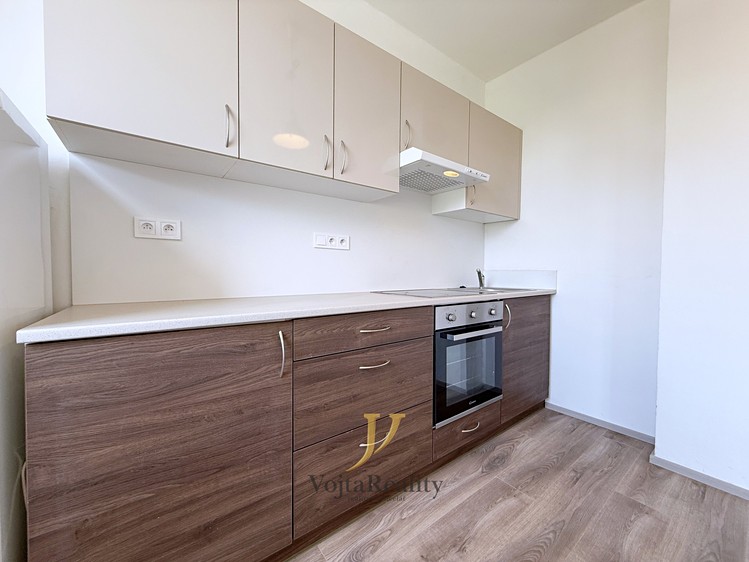 Pronájem bytu 2+1 43 m² - foto 3