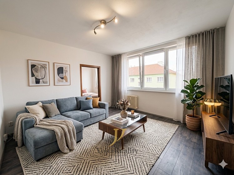 Pronájem bytu 2+1 43 m² - foto 1