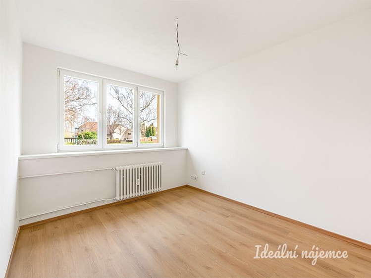 Pronájem bytu 3+kk 44 m² - foto 2