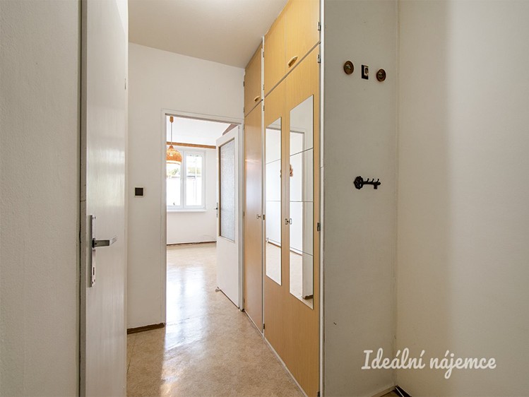 Pronájem bytu 2+kk 45 m² - foto 8