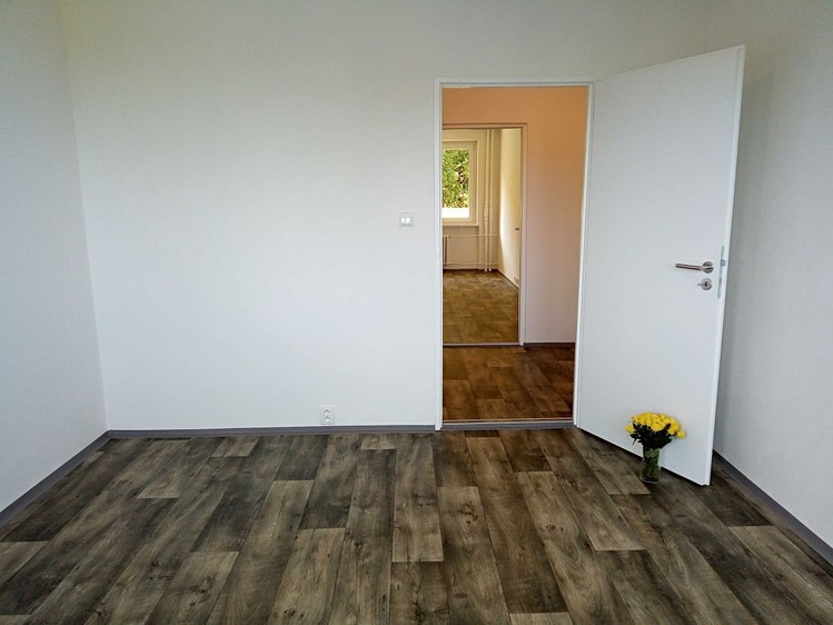 Pronájem bytu 2+1 57 m² (Jednopodlažní) - foto 7