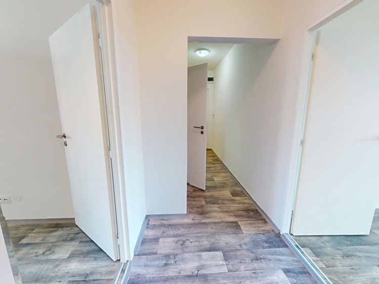 Pronájem bytu 2+1 58 m² (Jednopodlažní) - foto 6