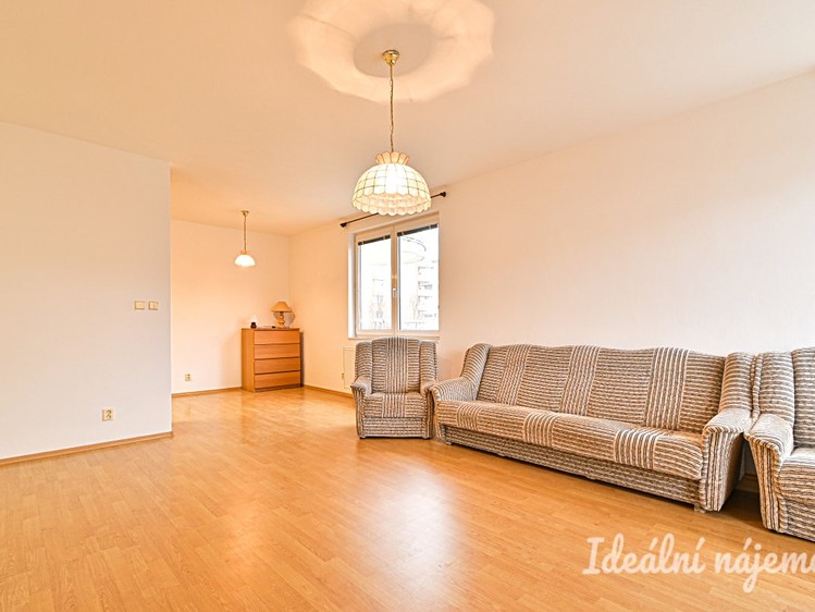 Pronájem bytu 2+kk 63 m² - foto 4