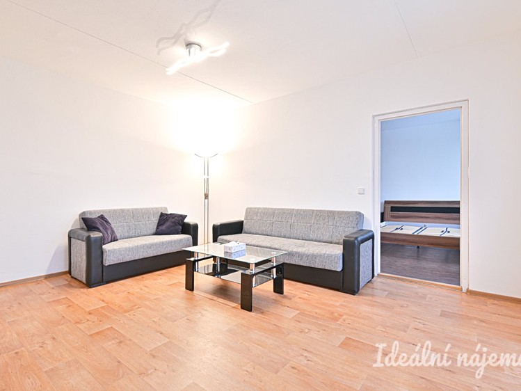 Pronájem bytu 3+1 73 m² - foto 6