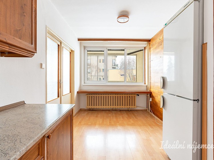 Pronájem bytu 2+1 57 m² - foto 1