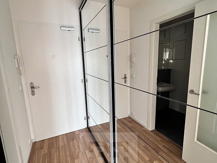 Pronájem bytu 1+kk 25 m² - foto 6
