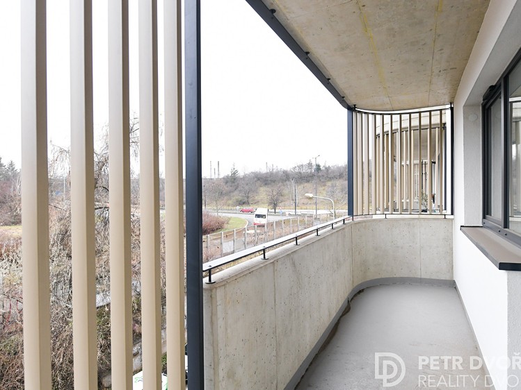 Pronájem bytu 2+kk 55 m² - foto 5