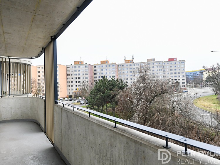 Pronájem bytu 2+kk 55 m² - foto 6