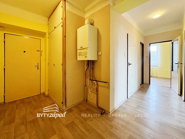 Pronájem bytu 2+1 71 m² - foto 5