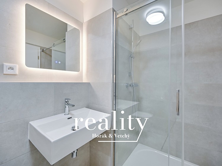 Pronájem bytu 2+kk 50 m² - foto 2