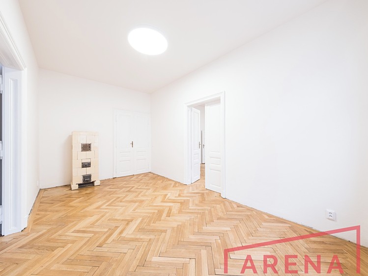 Pronájem bytu 4+1 167 m² - foto 8