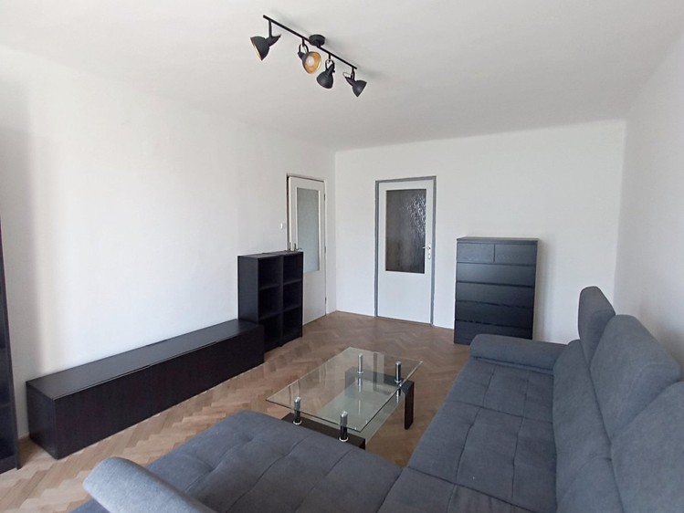 Pronájem bytu 3+1 68 m² - foto 3