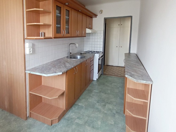 Pronájem bytu 3+1 68 m² - foto 5