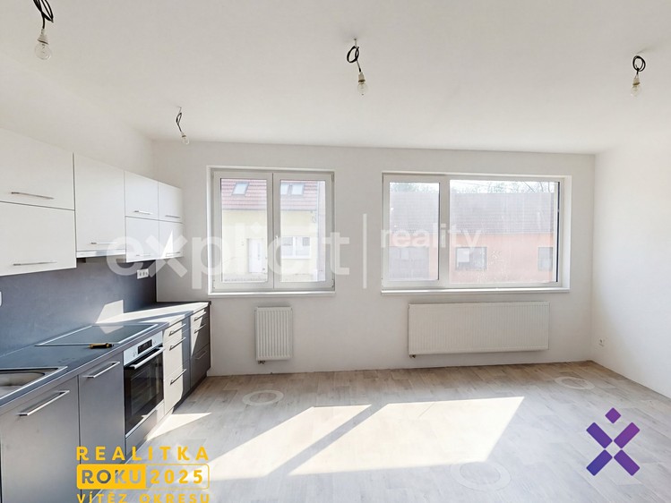 Pronájem bytu 2+kk 57 m² - foto 2