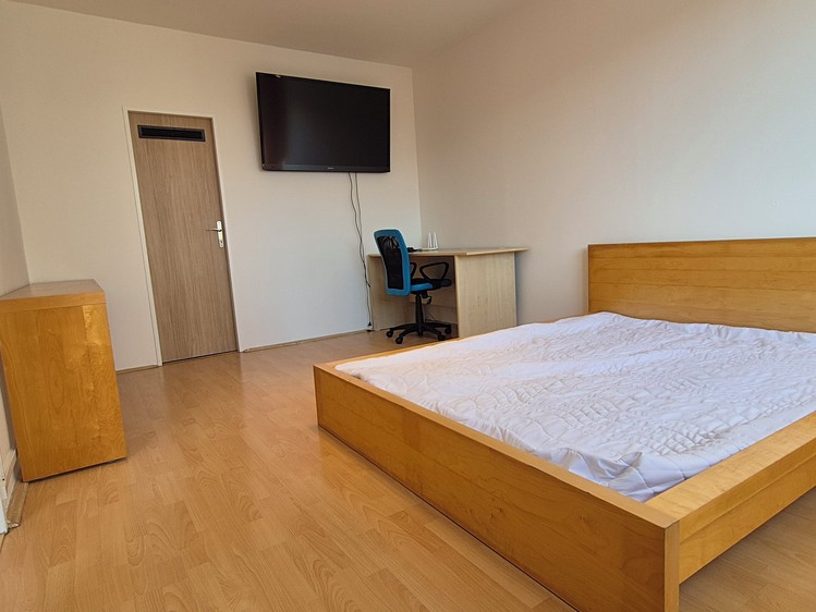Pronájem bytu 2+kk 45 m² - foto 5