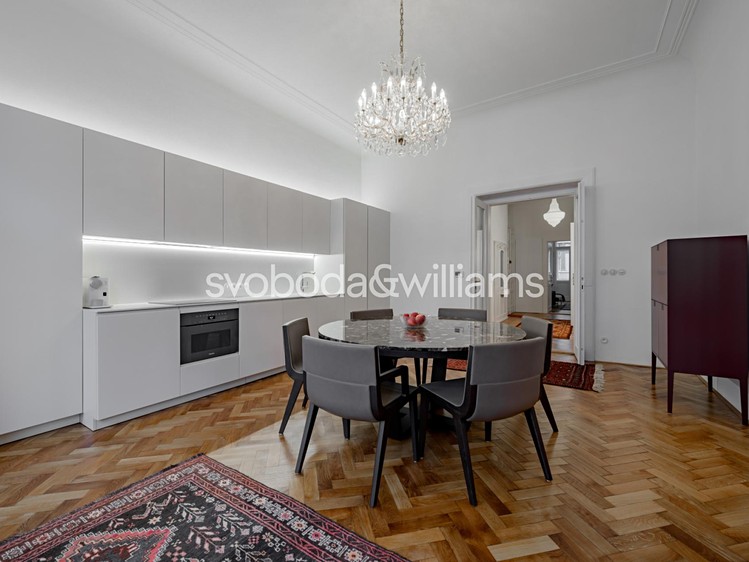 Pronájem bytu 3+1 118 m² - foto 4