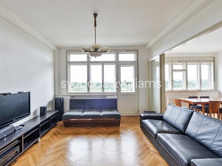 Pronájem bytu 3+1 128 m² - foto 2