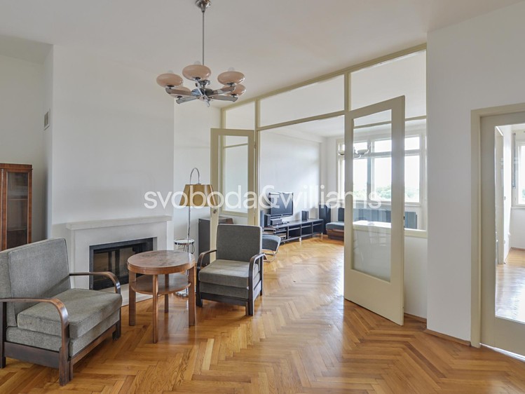 Pronájem bytu 3+1 128 m² - foto 1
