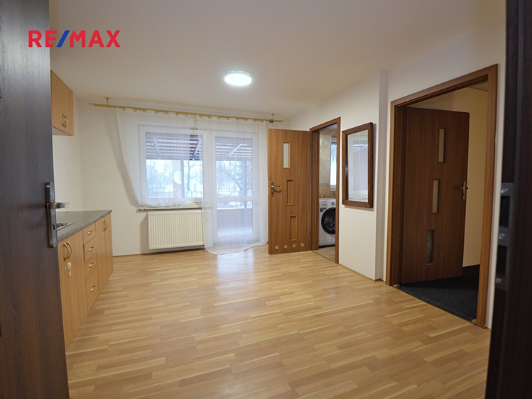 Pronájem bytu 2+kk 42 m² - foto 1