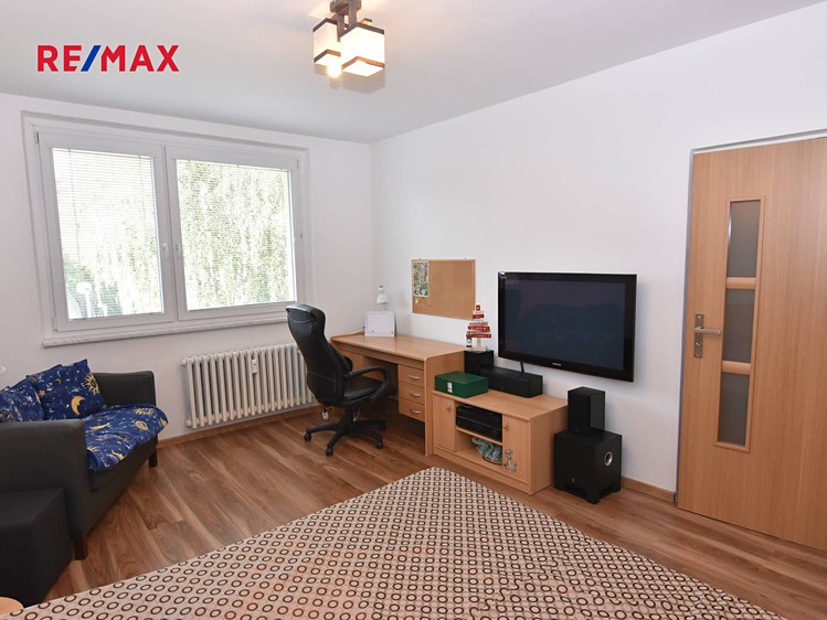 Pronájem bytu 1+1 35 m² - foto 3