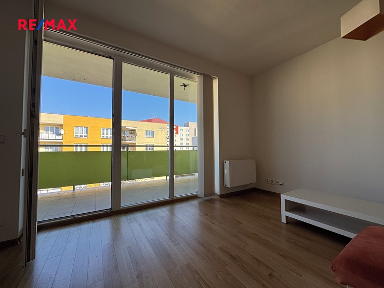 Pronájem bytu 1+kk 45 m² - foto 7