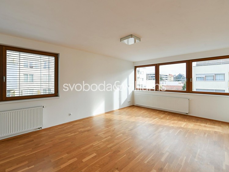 Pronájem bytu 2+kk 59 m² - foto 1