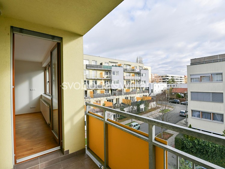 Pronájem bytu 2+kk 59 m² - foto 8