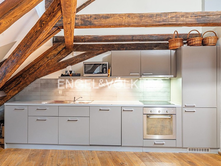 Pronájem bytu 3+kk 155 m² - foto 3