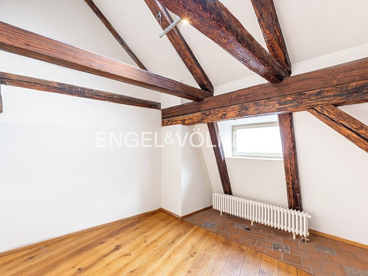 Pronájem bytu 3+kk 155 m² - foto 8