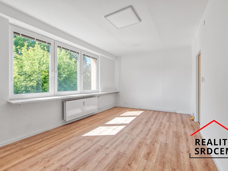 Pronájem bytu 1+kk 31 m² - foto 2