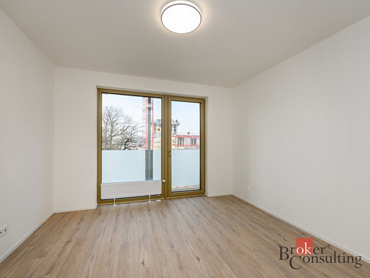 Pronájem bytu 2+kk 57 m² - foto 7