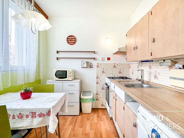 Pronájem bytu 2+1 52 m² - foto 3