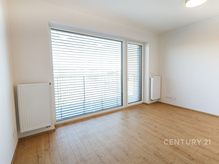 Pronájem bytu 1+kk 26 m² - foto 4