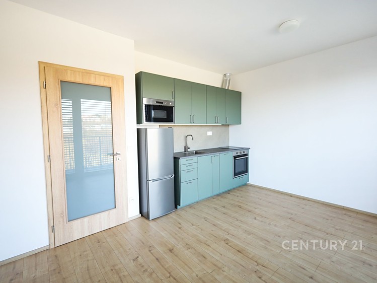 Pronájem bytu 1+kk 26 m² - foto 2