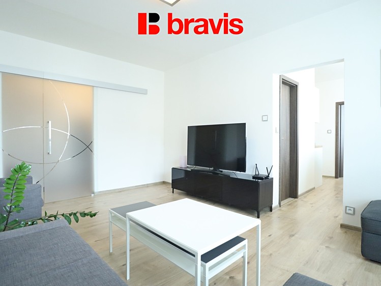Pronájem bytu 3+kk 61 m² - foto 2