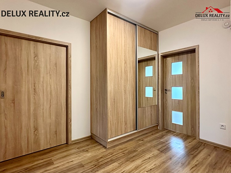 Pronájem bytu 3+kk 83 m² (Jednopodlažní) - foto 8