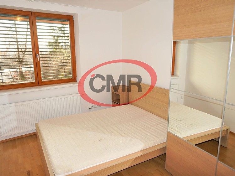 Pronájem bytu 2+kk 44 m² - foto 4